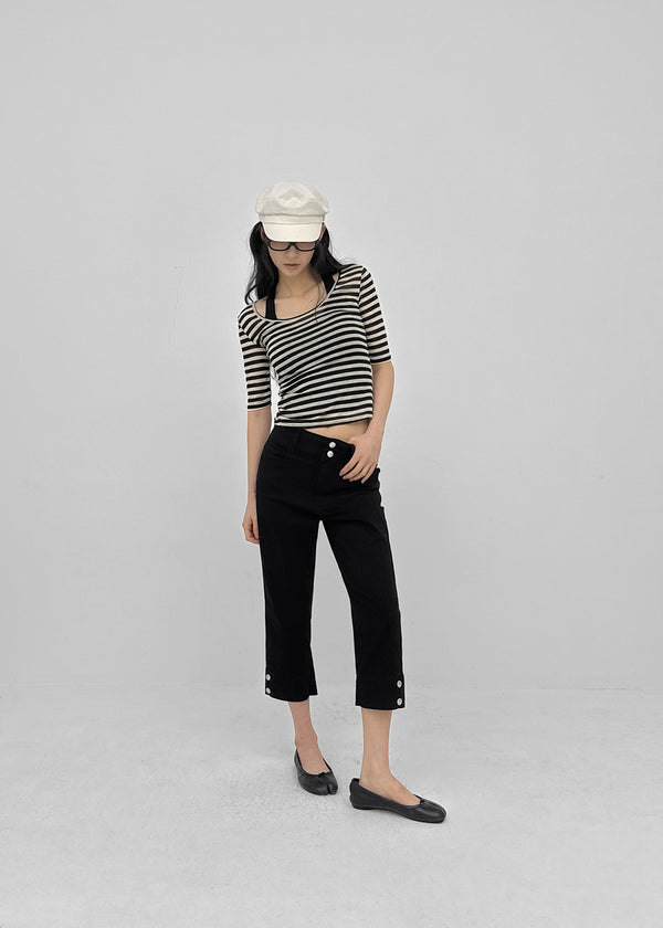 Kibelo Button Capri Pants