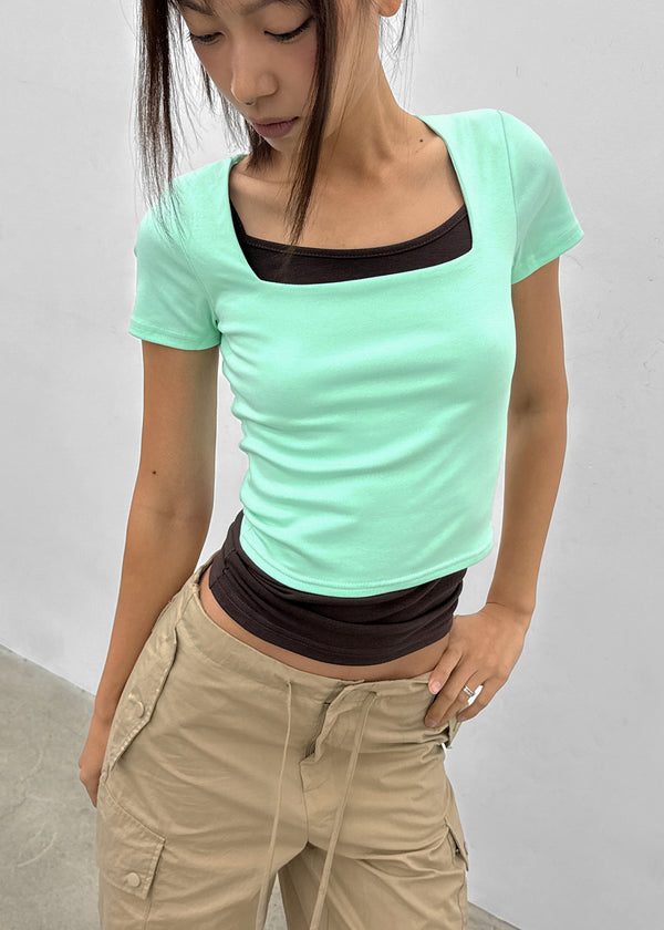 Buckle Square Neck Cropped Short Sleeve Tee