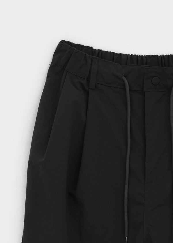 (UNISEX) Handimer Nylon Back-Banding Bermuda Shorts