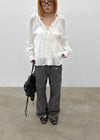 Zillus V-neck Frill Blouse