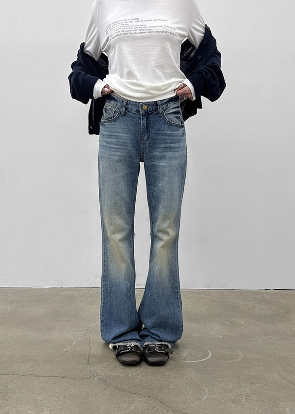 Tweak Low-waisted Bootcut Denim Pants