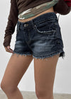 Lens low-waist distressed denim shorts