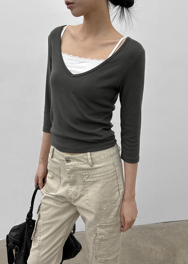 [MADE] Kuchi Deep V-Neck Sleeveless Tee