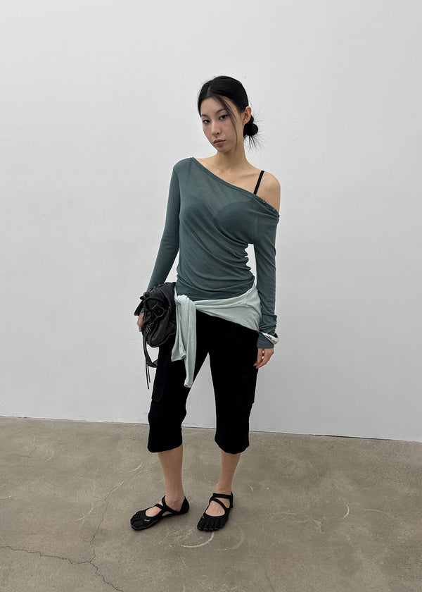 Spurt Cargo Capri Pants