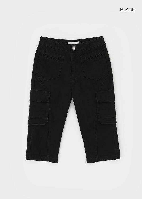 Spurt Cargo Capri Pants