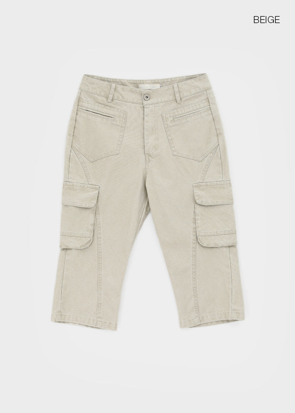 Spurt Cargo Capri Pants