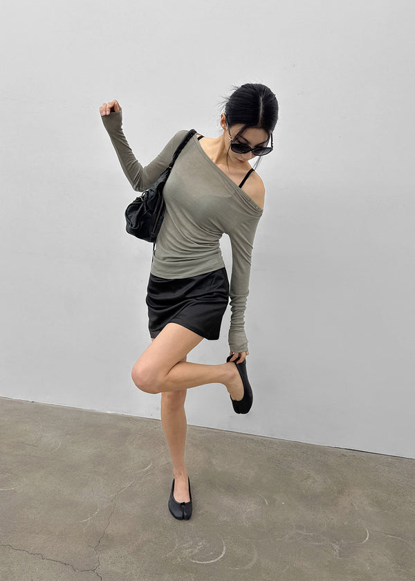 Tactile satin shirred mini skirt-pants