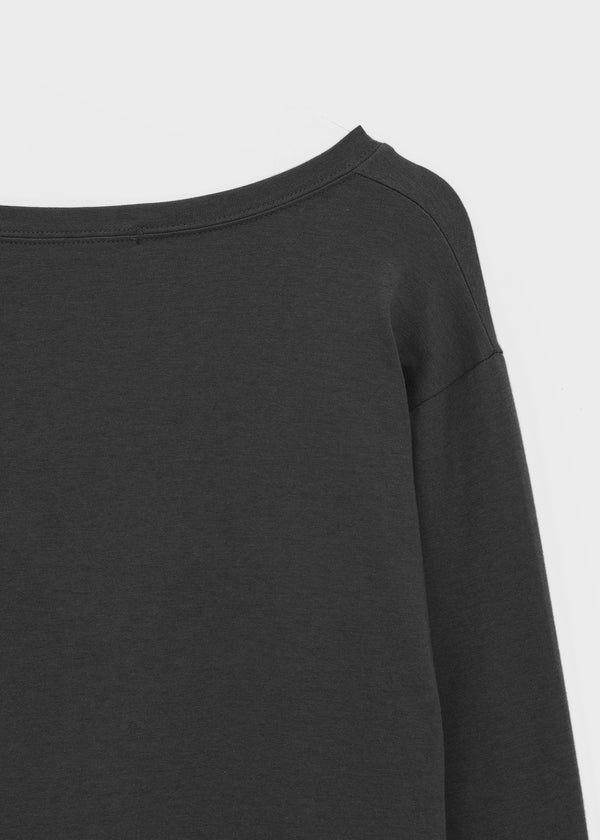 [MADE] Geneva Deep V-Neck Oversized Long Sleeve Tee