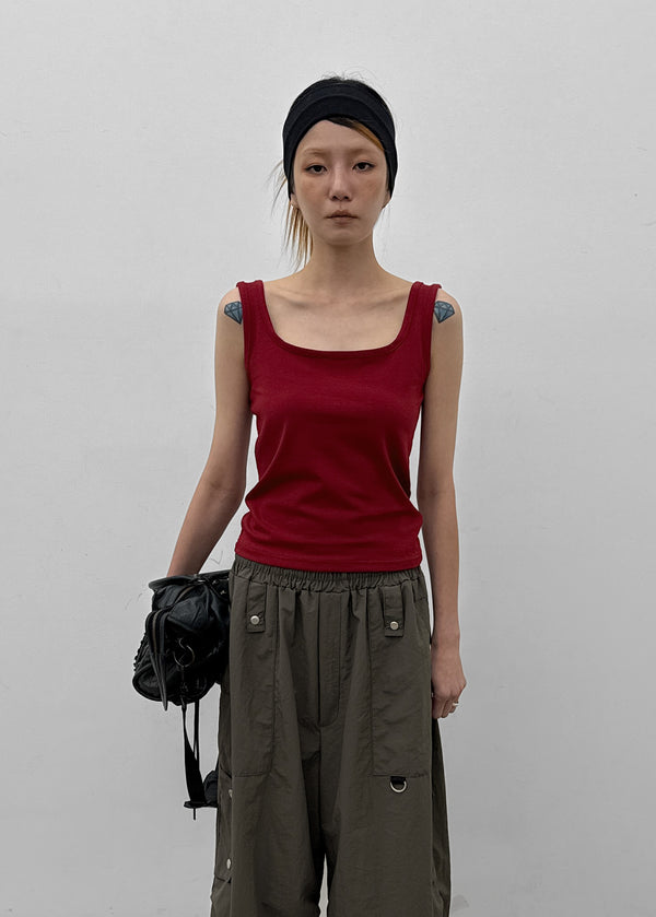 Briss Square Neck Sleeveless