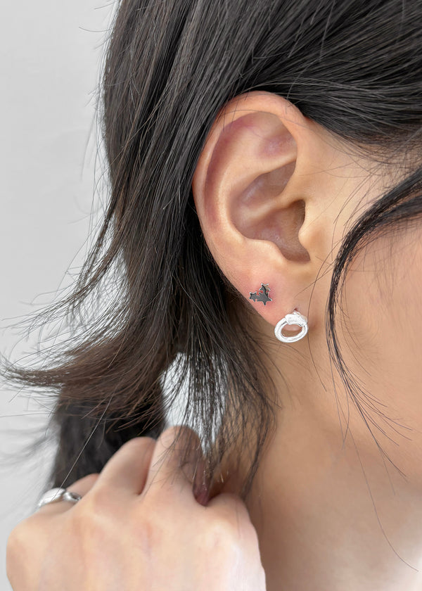 Pomfranc star earrings