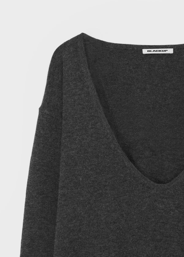 [MADE] Nelia Deep U-Neck Knit
