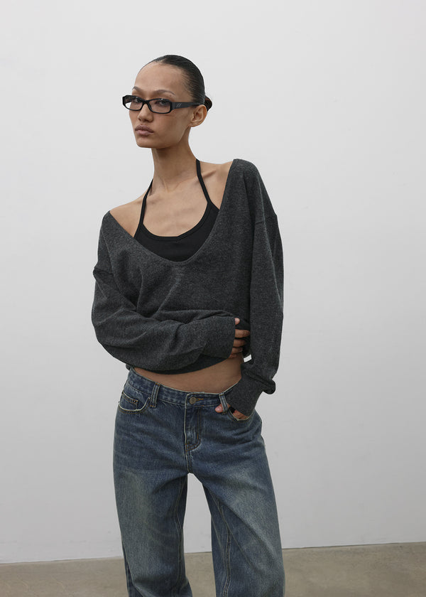 [MADE] Nelia Deep U-Neck Knit