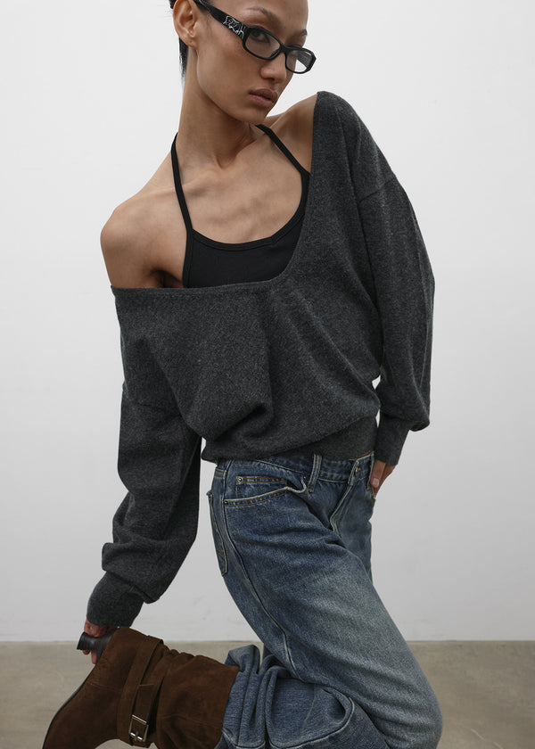 [MADE] Nelia Deep U-Neck Knit