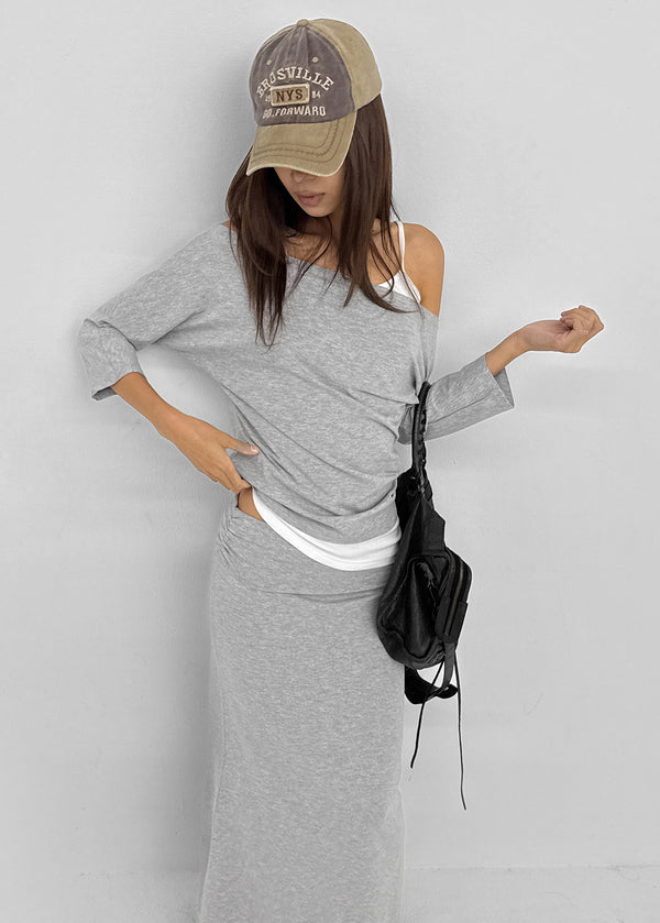 [MADE] Upper-face Boat Neck Batwing Sleeve T-shirt (Available as a set)