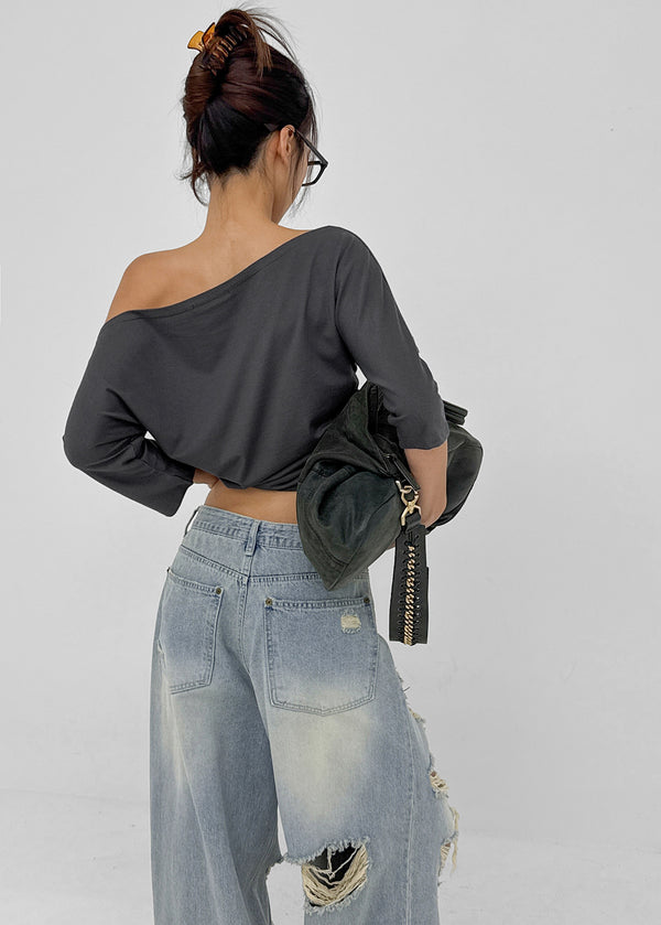 [MADE] Upper-face Boat Neck Batwing Sleeve T-shirt (Available as a set)