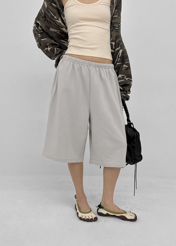 Uncanny Bermuda banding pants