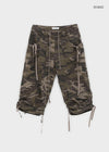 Decitate camo capri pants