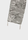 Decitate camo capri pants