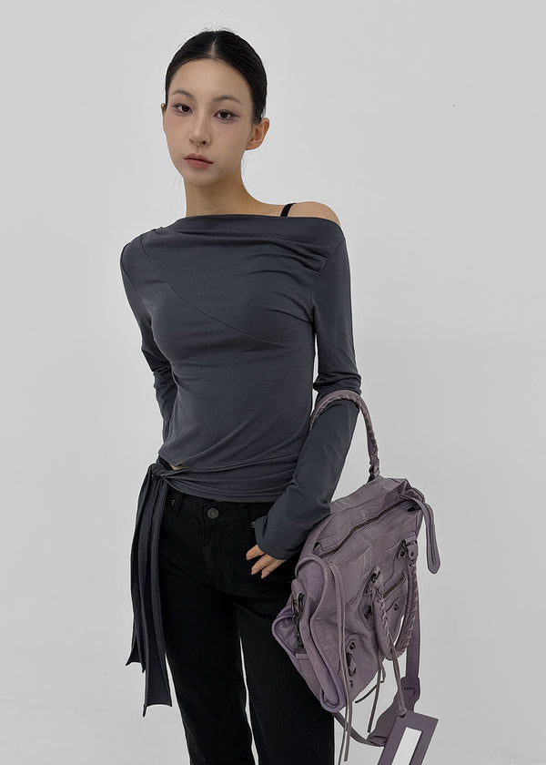 [MADE] Yuyu Strap Asymmetrical Long Sleeve Tee