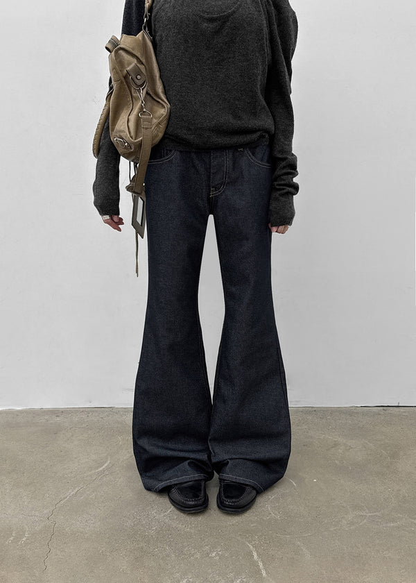 Louve Low-waist Bootcut Non-Fade Denim Pants