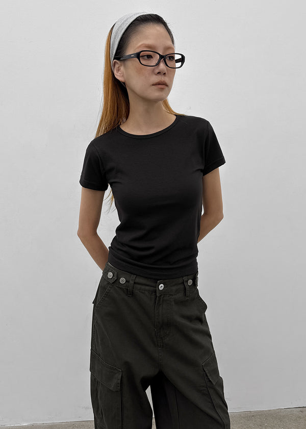 Haern Round Basic Short Sleeve Tee