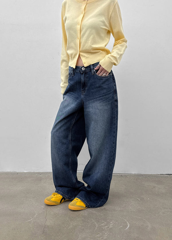 Tair back pocket wide denim pants