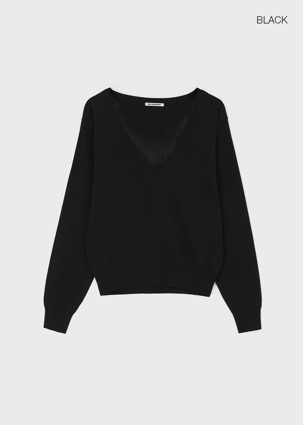 [MADE] Budri Deep V-Neck Knit