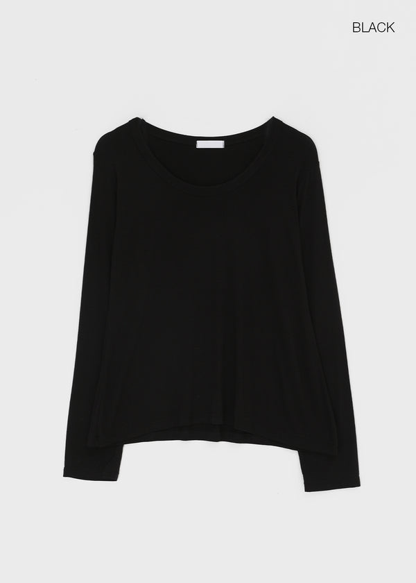 Shed Loose Fit U-Neck Long Sleeve Tee