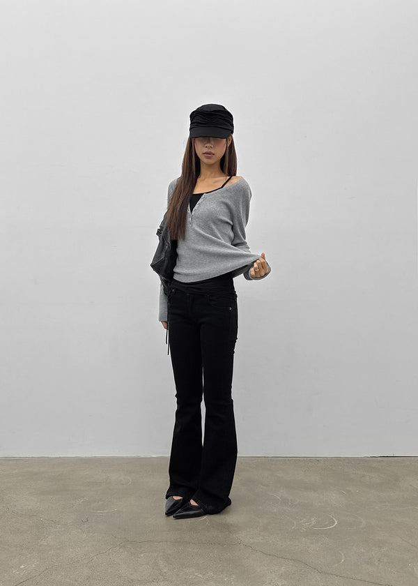 [MADE] Soflens Wool Deep V-Neck Henley Knit