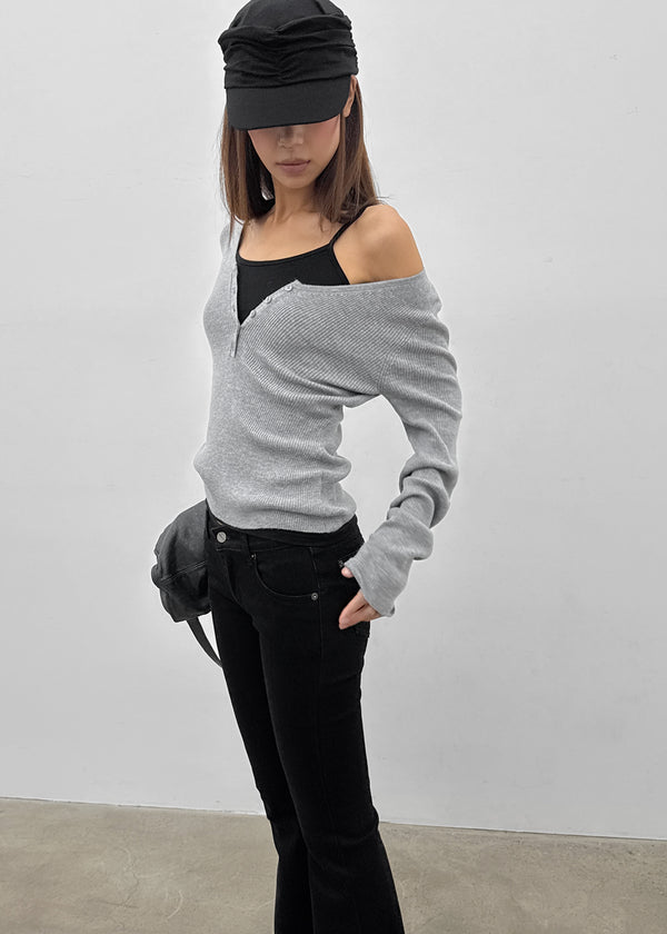 [MADE] Soflens Wool Deep V-Neck Henley Knit
