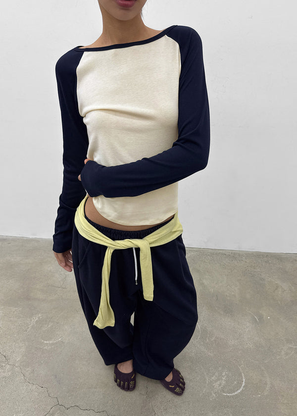 [MADE] Grande Soft Raglan Long Sleeve Tee