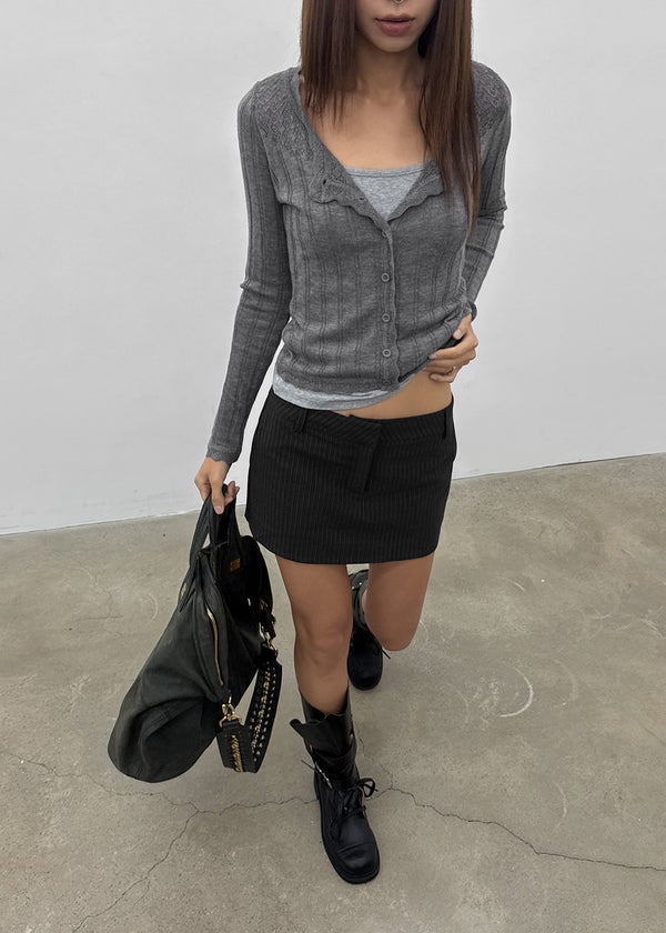 Skirt punched wool knit cardigan