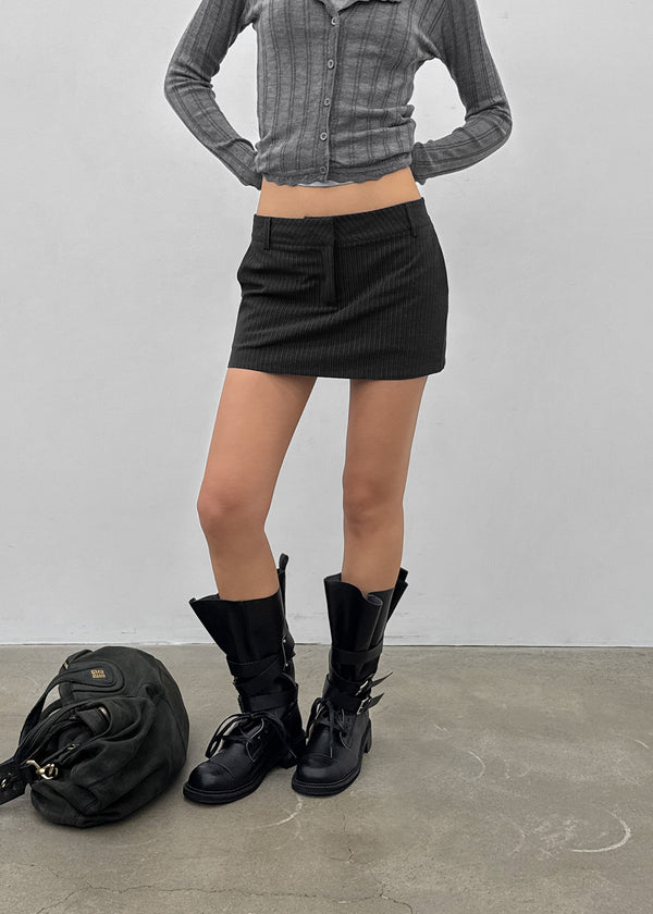 [MADE] Hiku Semi Low-Waist Skirt Pants