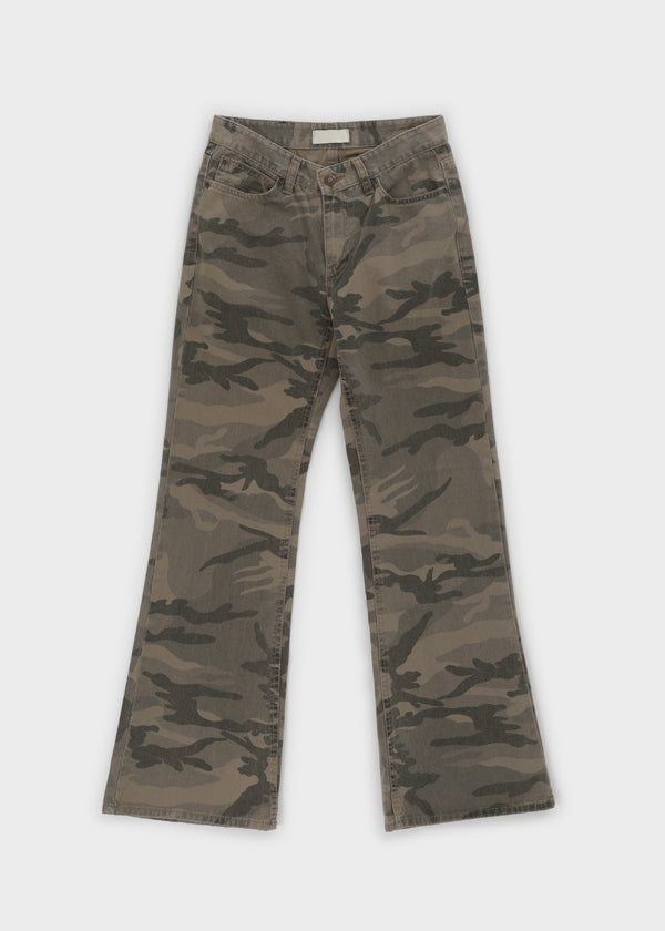 Want camo bootcut pants