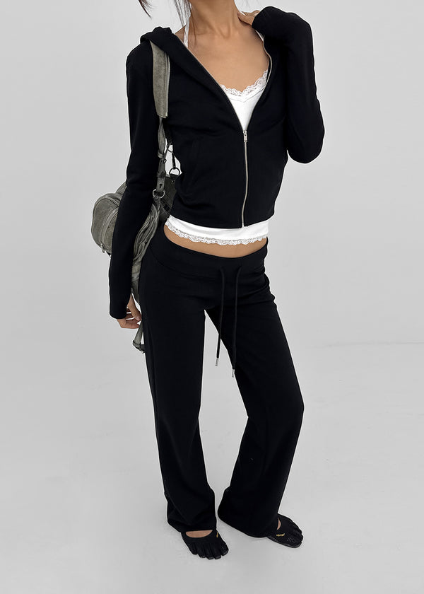 [MADE] Niar Low-Waist Slim Bootcut Elastic Pants