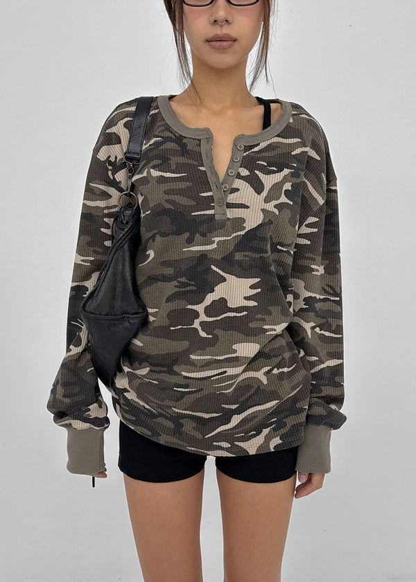 [MADE] Paette Camo Waffle Henley Neck Long Sleeve Tee