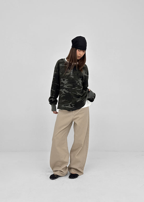[MADE] Paette Camo Waffle Henley Neck Long Sleeve Tee