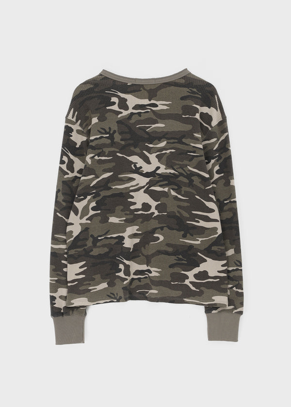 [MADE] Paette Camo Waffle Henley Neck Long Sleeve Tee