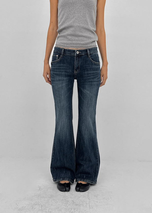 Kitsch low-waist back-pocket bootcut denim pants