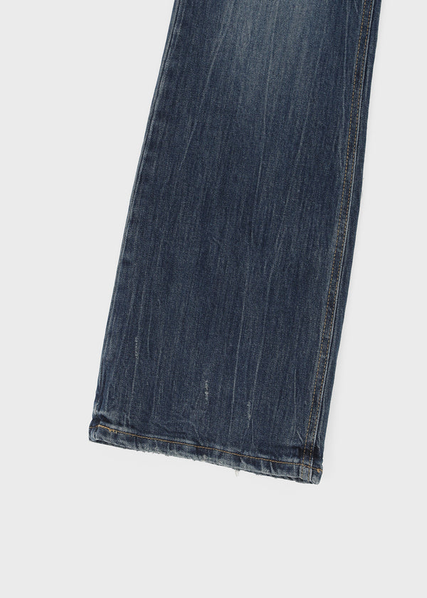 Kitsch low-waist back-pocket bootcut denim pants