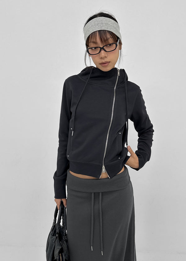 [MADE] Saniang Asymmetrical Rivet Zip-up Hoodie