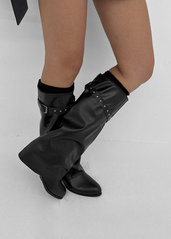 Avie folding buckle long boots