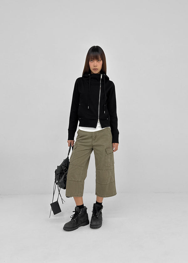 [MADE] Saniang Asymmetrical Rivet Zip-up Hoodie