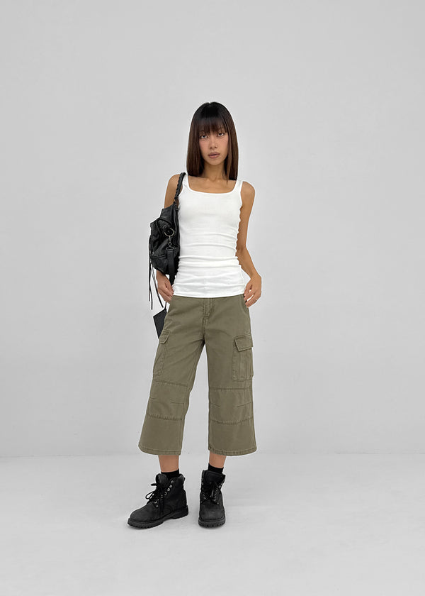Colme Square Neck Slim Long Sleeveless