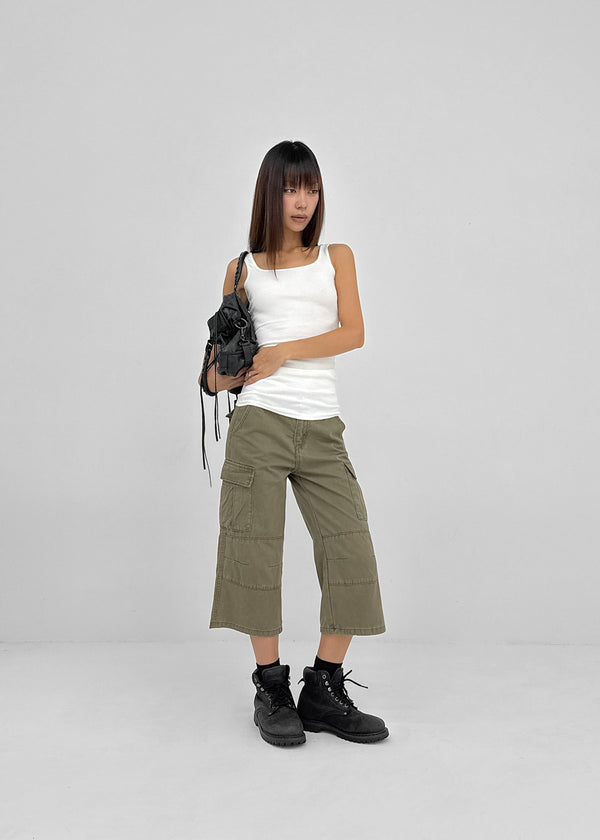 Colme Square Neck Slim Long Sleeveless