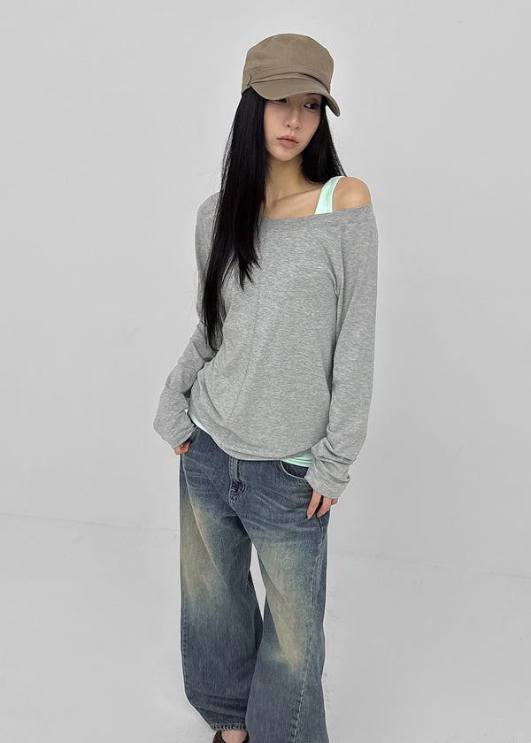 [MADE] HUR Off-shoulder Raglan Long Sleeve Tee