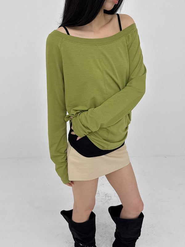 [MADE] HUR Off-shoulder Raglan Long Sleeve Tee