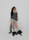 [MADE] Leel Knit-like Off-shoulder Long Sleeve Tee
