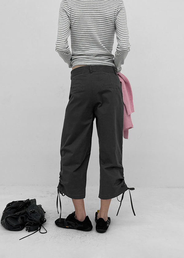 Zargon Shirred Strap Capri Pants
