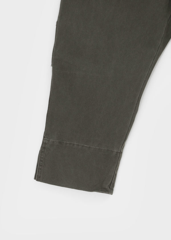 Tape slit capri pants